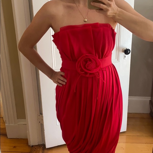 Tulip top bouncy red dress size 4 - Picture 5 of 7